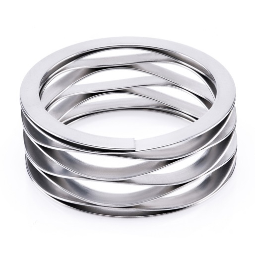 زنبرك موجي متعدد اللفات مع نهايات رقيقة